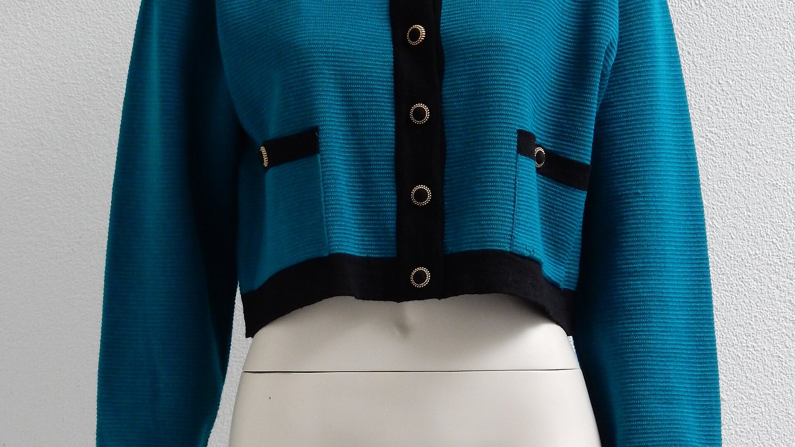 Knitwear & Layers